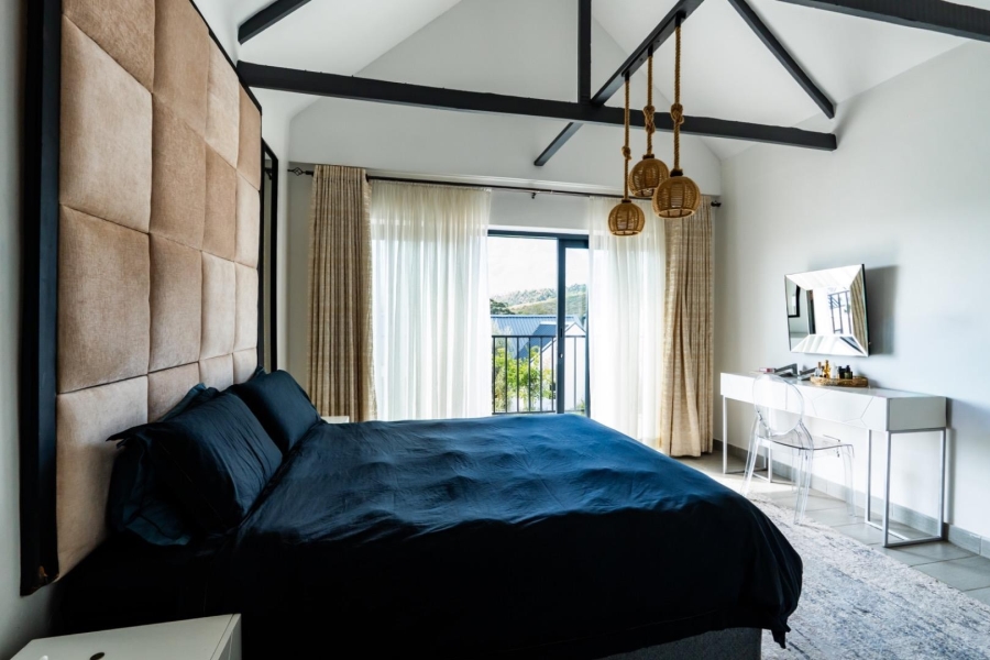 4 Bedroom Property for Sale in La Roche Western Cape
